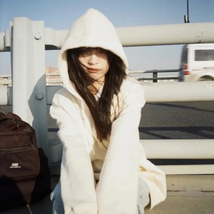 全员偷听假千金心声,她成团宠了